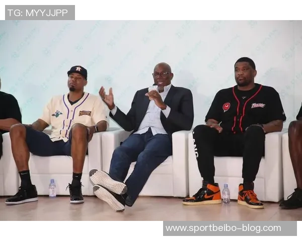 约什阿奇姆彭分享詹姆斯训练习惯与库库幽默风采的趣闻故事